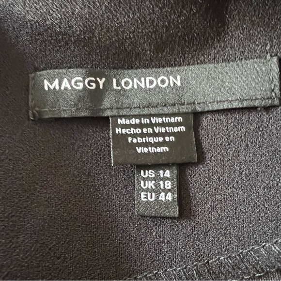 Maggy London ruched shoulder short sleeve sheath dress ladies size 14 black - Picture 5 of 9